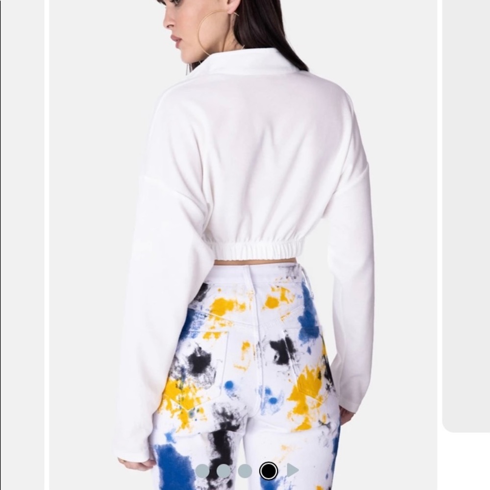 Adika - Glyde Front Zip Cropped Top - Picture 5 of 5
